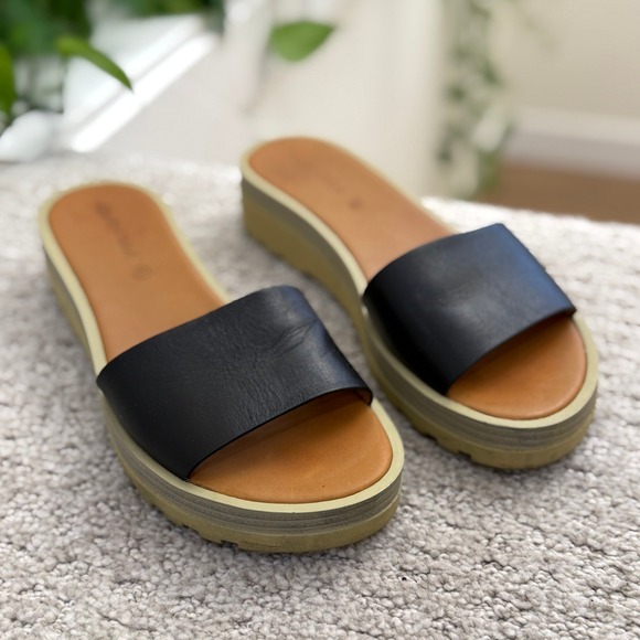 See By Chloe Shoes - See By Chloe Black Leather Platform Slide Sandals Women 8.5